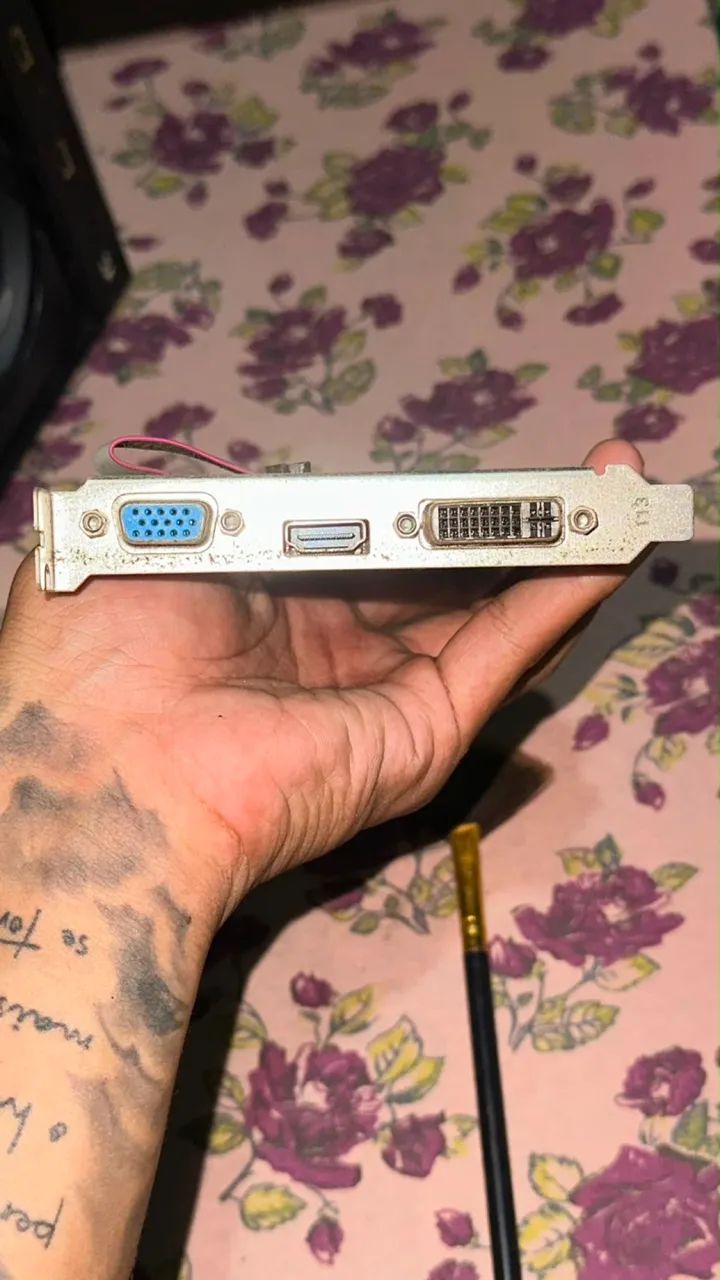 VENDO PLACA DE VIDEO GeForce GT610 (ACEITO OFERTAS) - Foto 2
