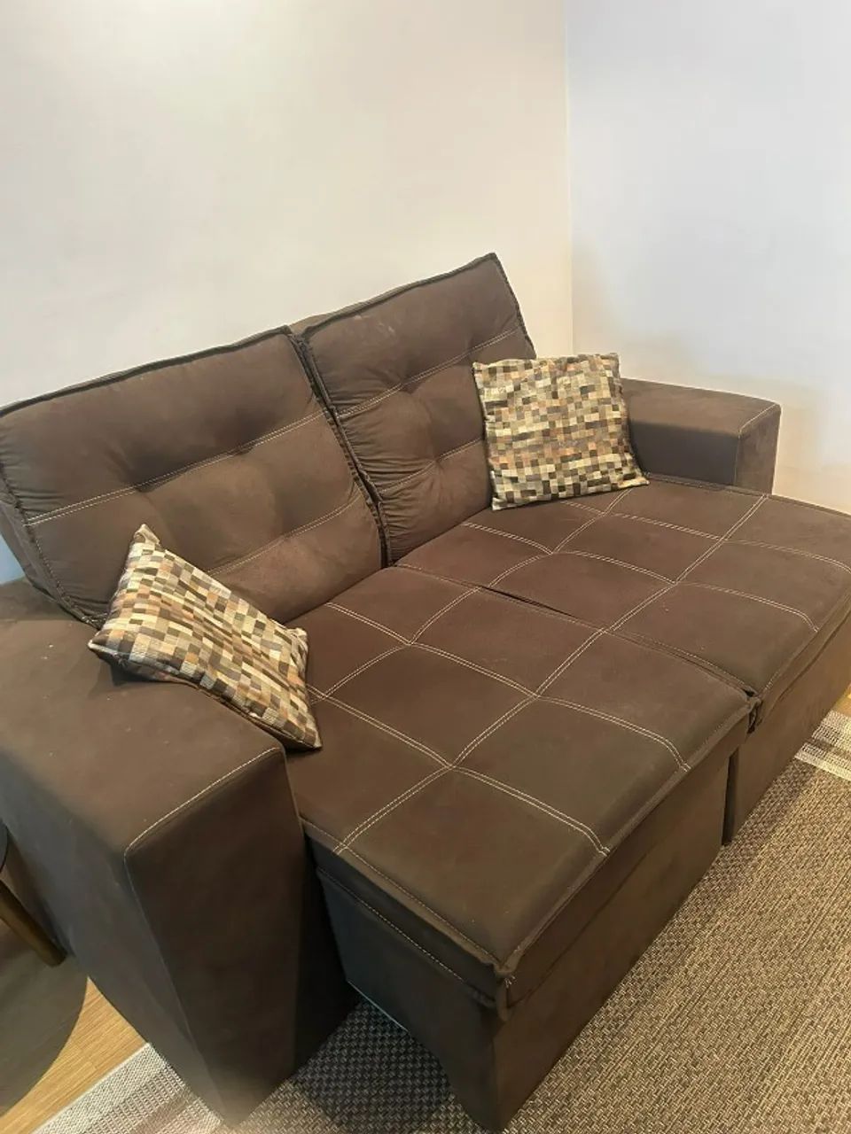 Sofá retrátil 2 lugares