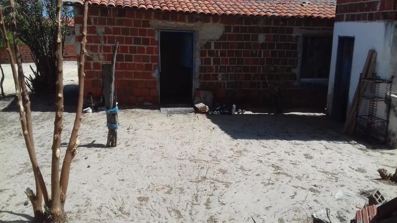 ? VENDE-SE CASA DE PRAIA - ÓTIMA OPORTUNIDADE - Foto 2