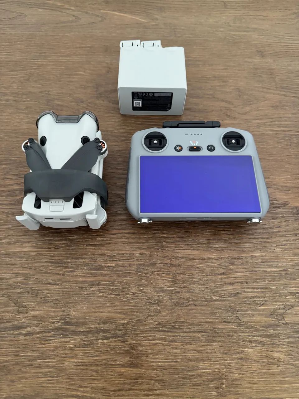 Drone DJI 4 Pro Fly More - Foto 4