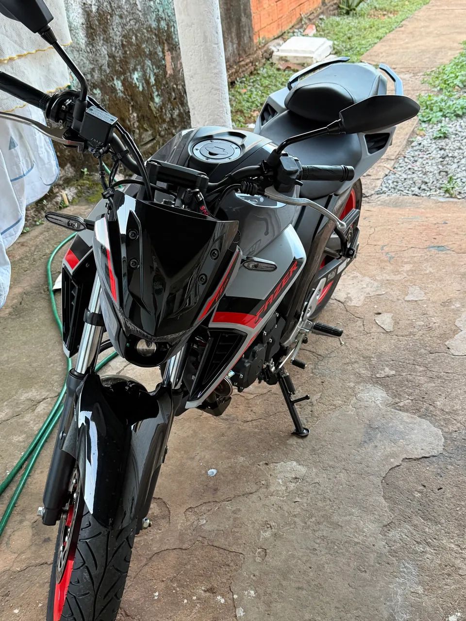 Fazer 250