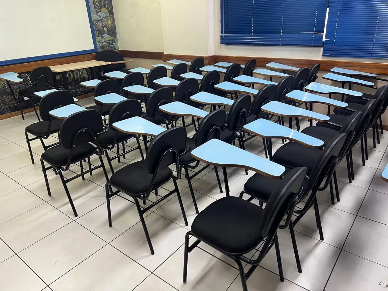 Cadeira Universitária estofada  - Foto 2