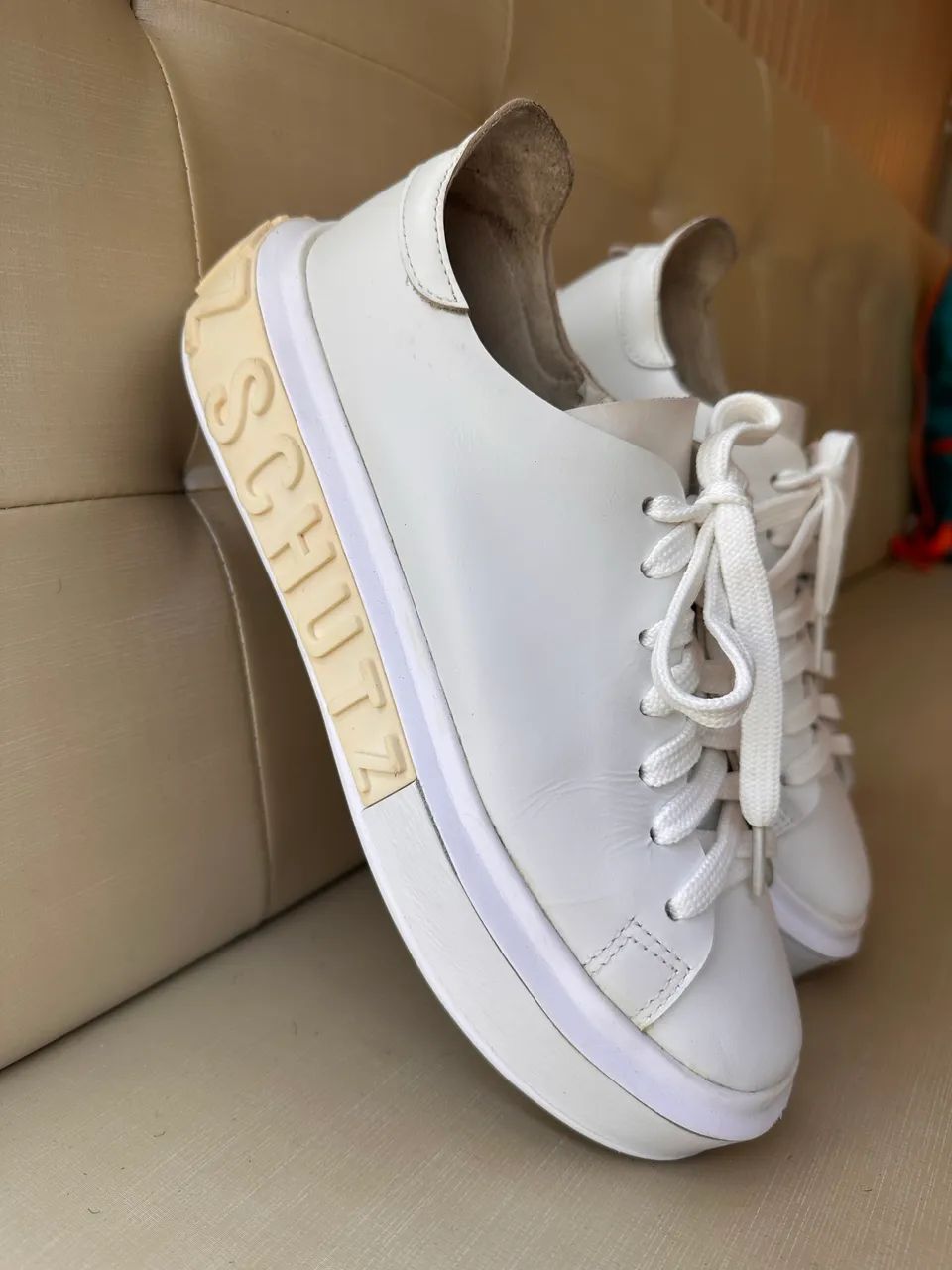Tênis feminino Schutz Branco, 36 - Foto 3