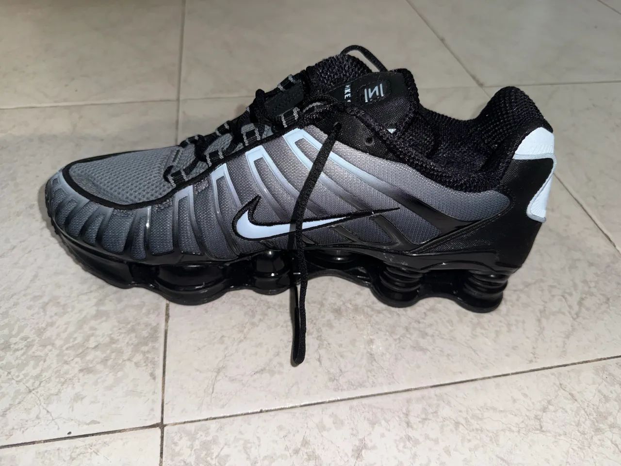 Nike Shox 