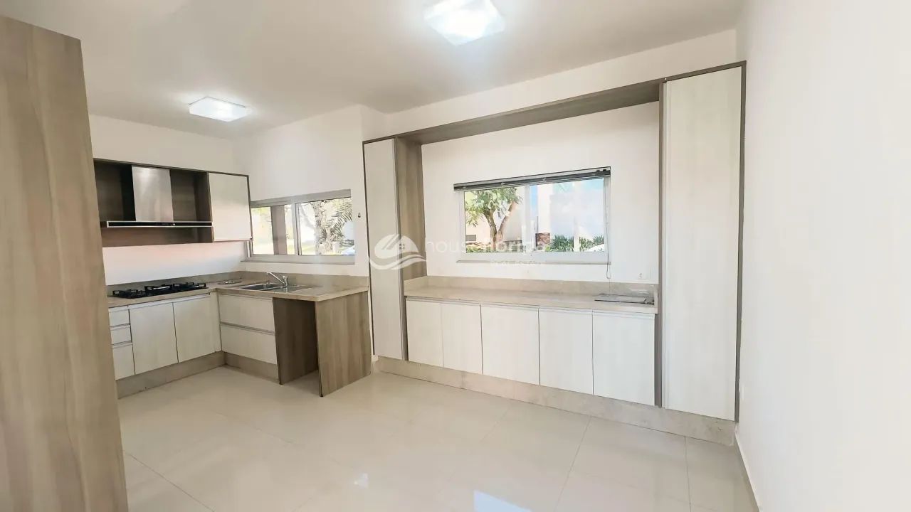 Casa em Condominio à venda, Campeche, Florianópolis, SC - Possui 4 dormitorios com 480m² d - Foto 3