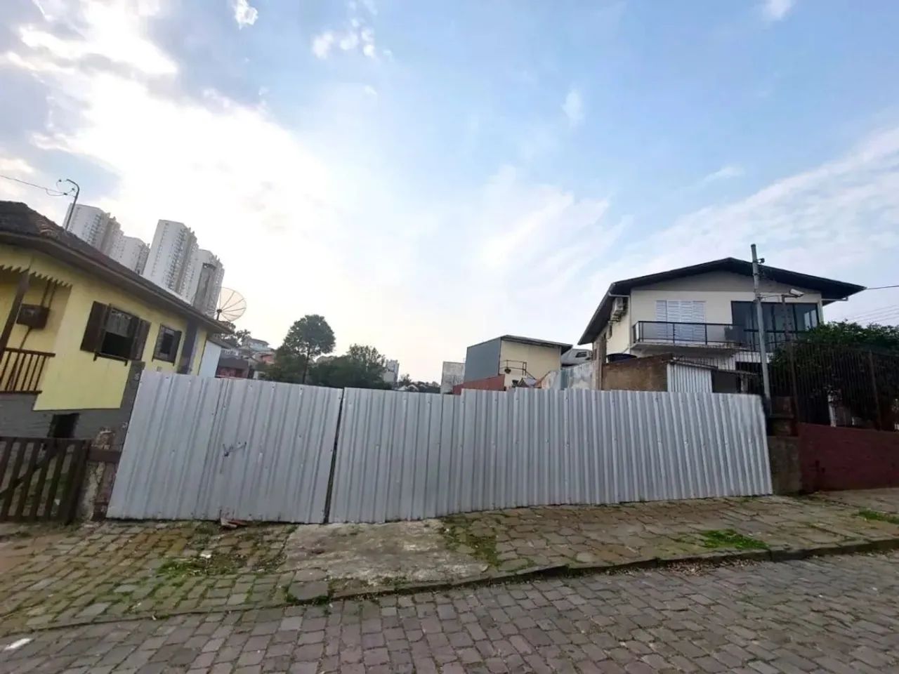 CAXIAS DO SUL - Terreno Padrão - CRISTO REDENTOR