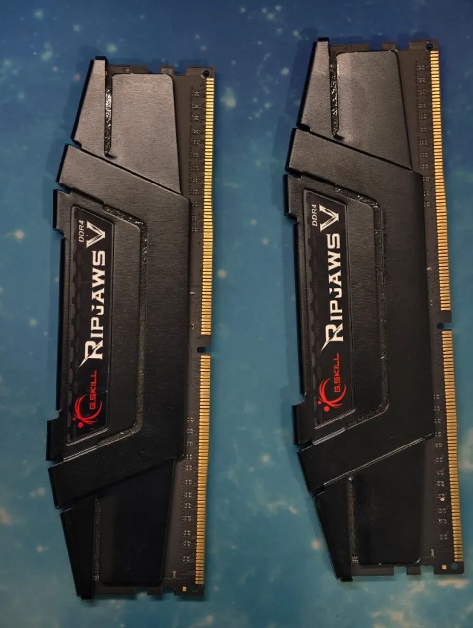 Memória Ram Ddr4 G.skill Ripjaws V (2x8gb) 3600 Mhz Cl16 - Memória