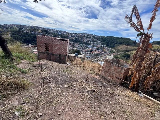 ? VENDO OU TROCO LOTE COM FUNDAÇÃO PRONTA - IBIRITÉ/MG - Foto 2