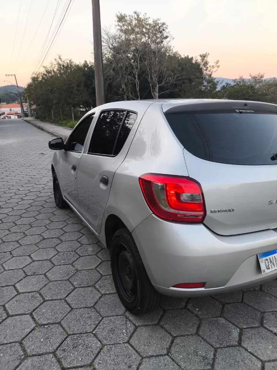 Renault Sandero Authentique Flex 1.0 12V 5P 2018 - Foto 5