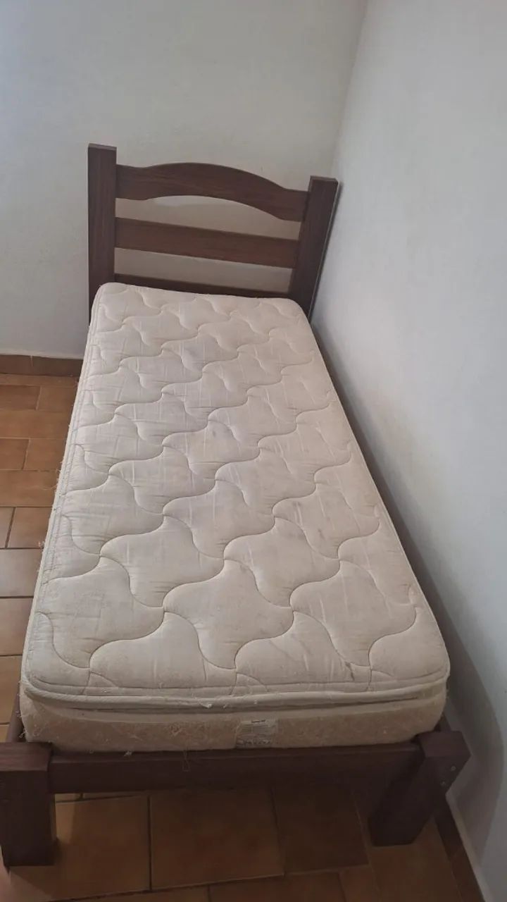 Cama e colchão solteiro - Foto 2