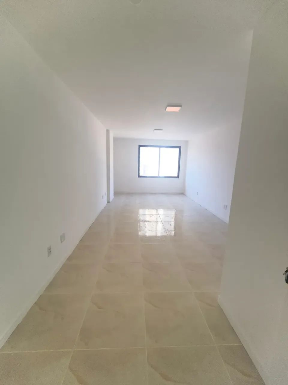 Sala reformada próximo ao Palácio da Abolição - Foto 5