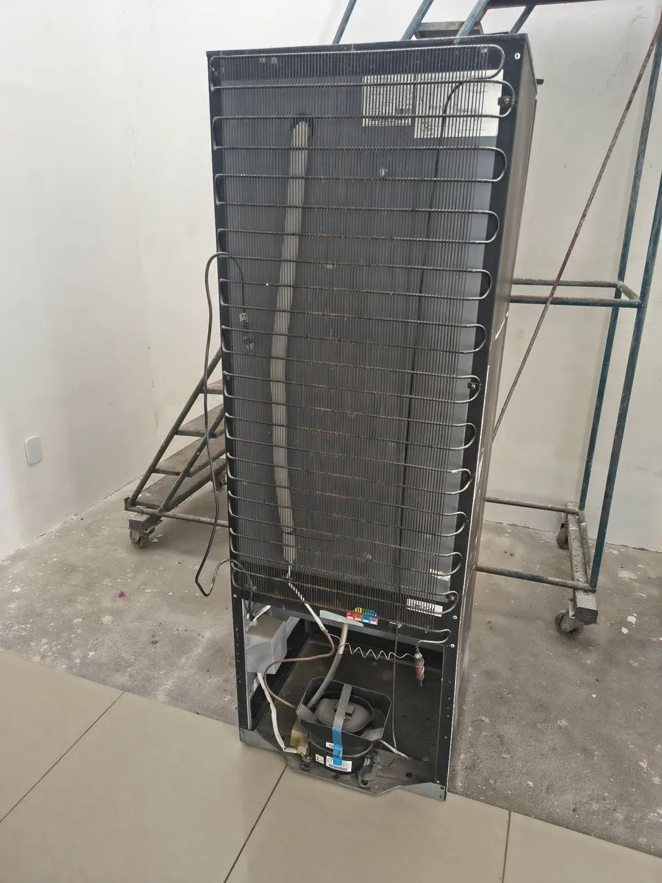 Refrigerador expositor 