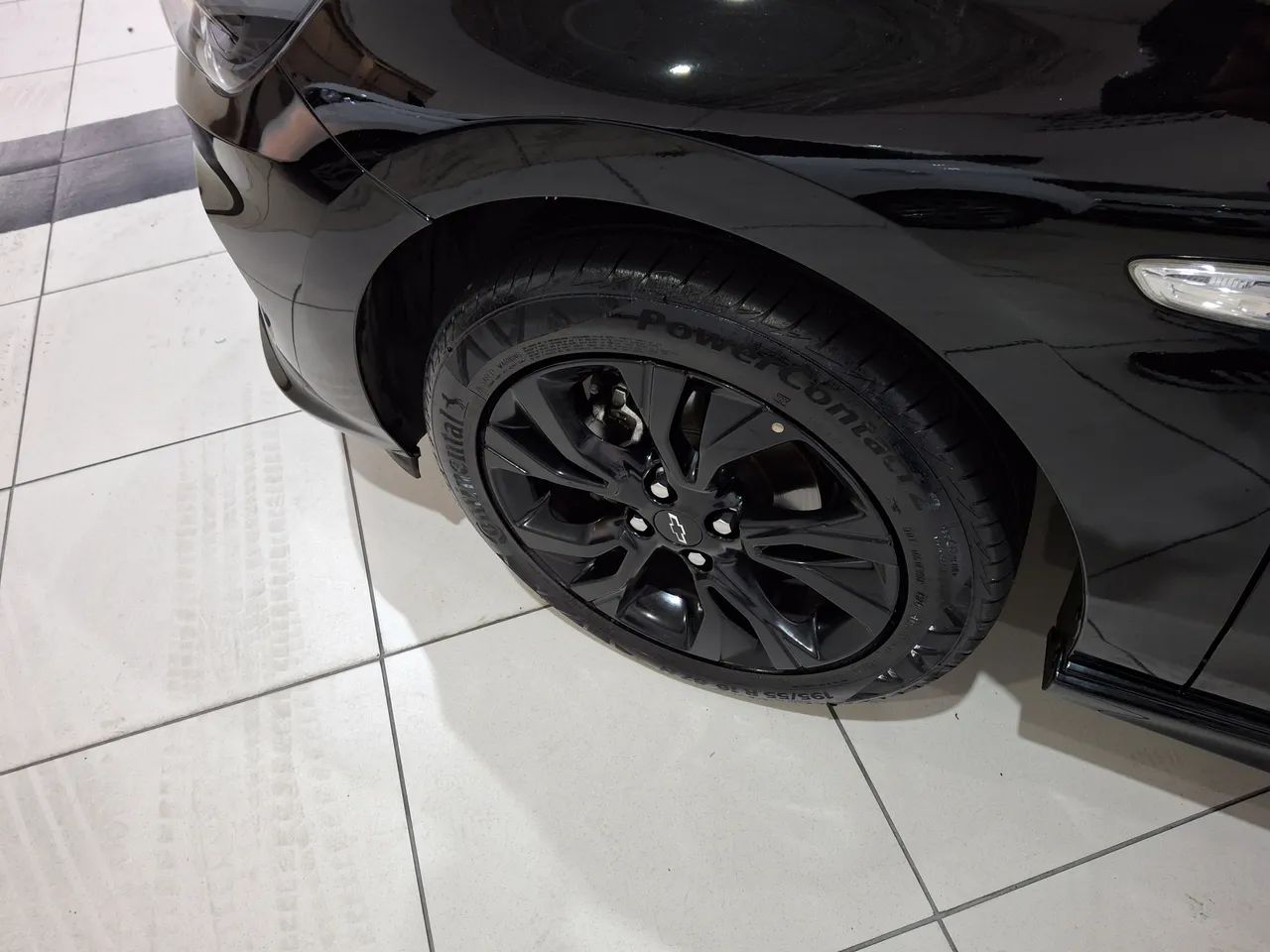 Chevrolet Onix RS 1.0 TB 12V Flex Aut. 4P, foto 8 de 10