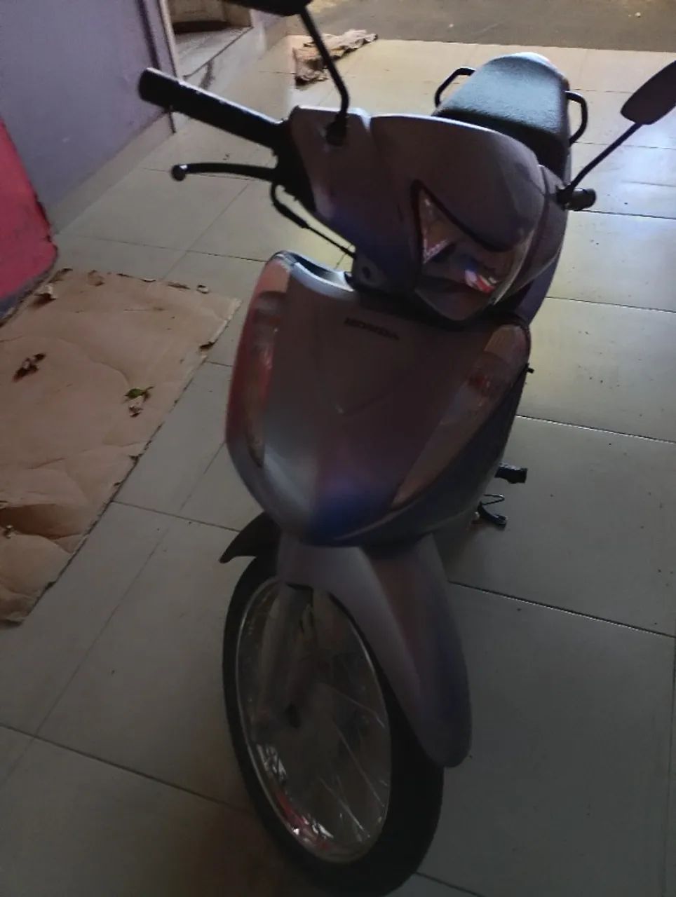 Biz 125 com partida elétrica  - Foto 5