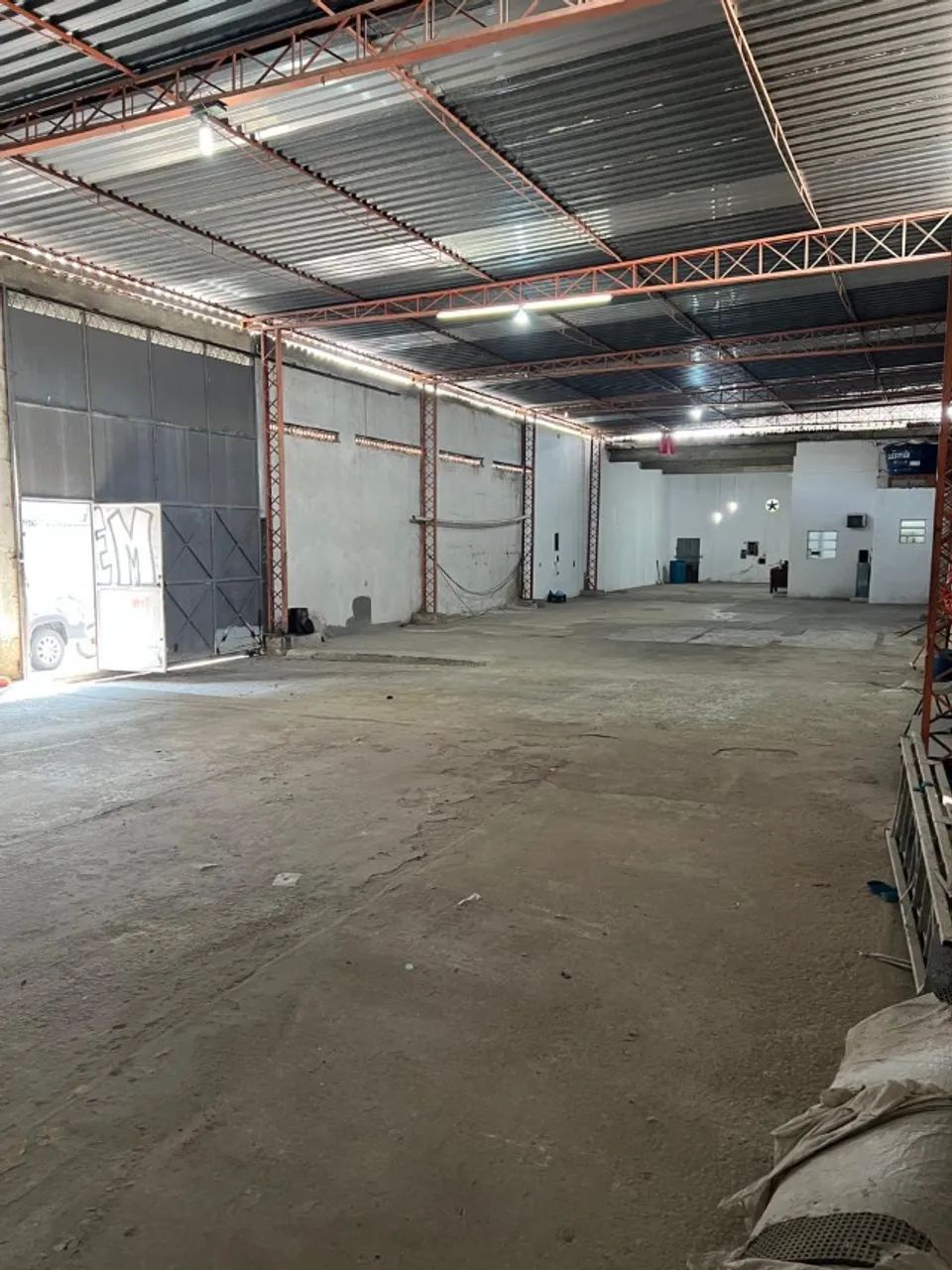 VENDO GALPAO EM OLARIA 440m2 - Foto 5
