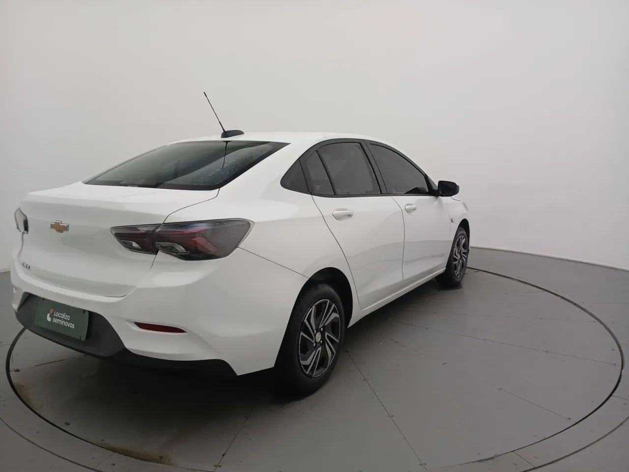 Chevrolet Onix Activ 1.4 8V Flex Aut. 4P, foto 5 de 18