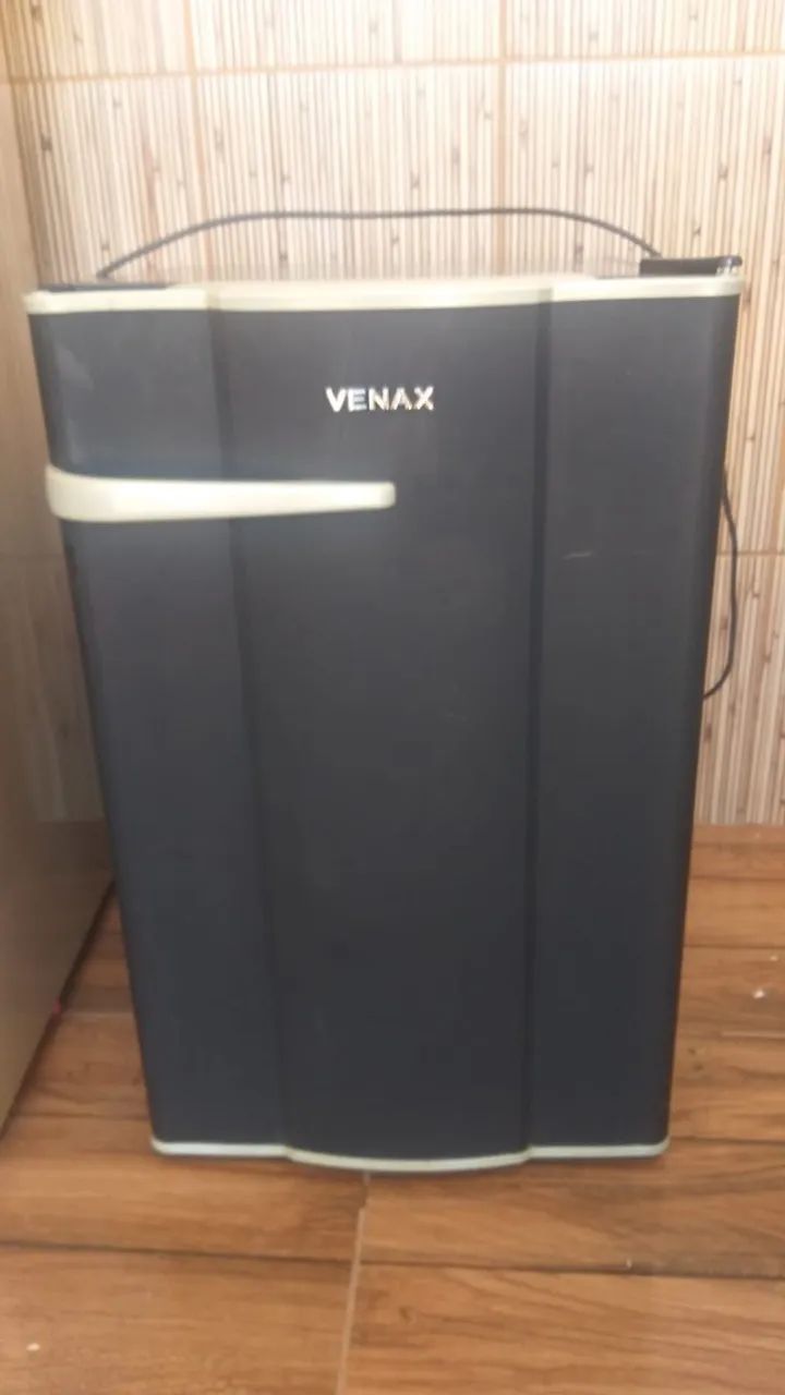 Frigobar VENAX 82L preto - Foto 2