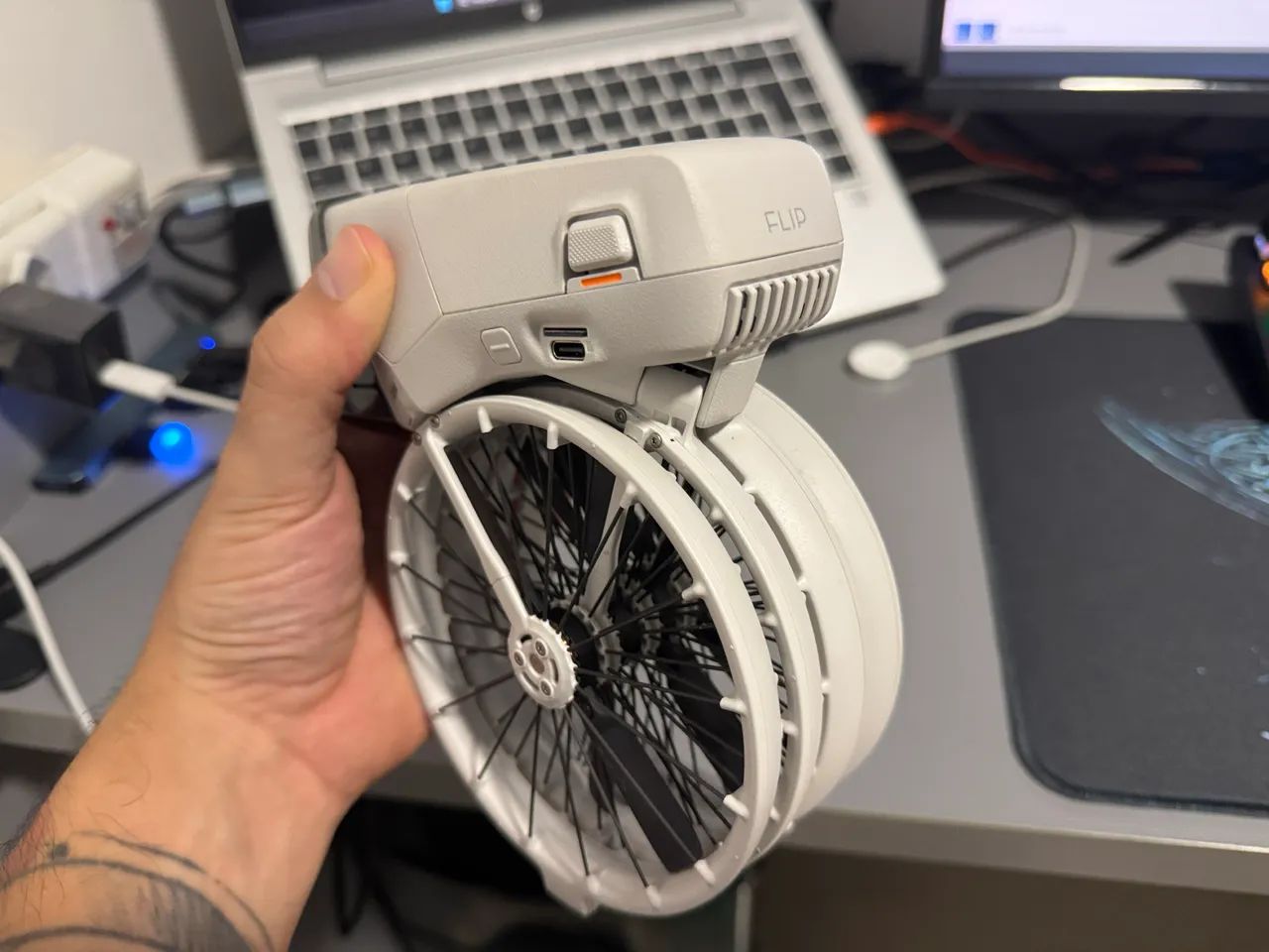 Drone DJI Flip - Poucas horas de voo - Completo - Foto 3