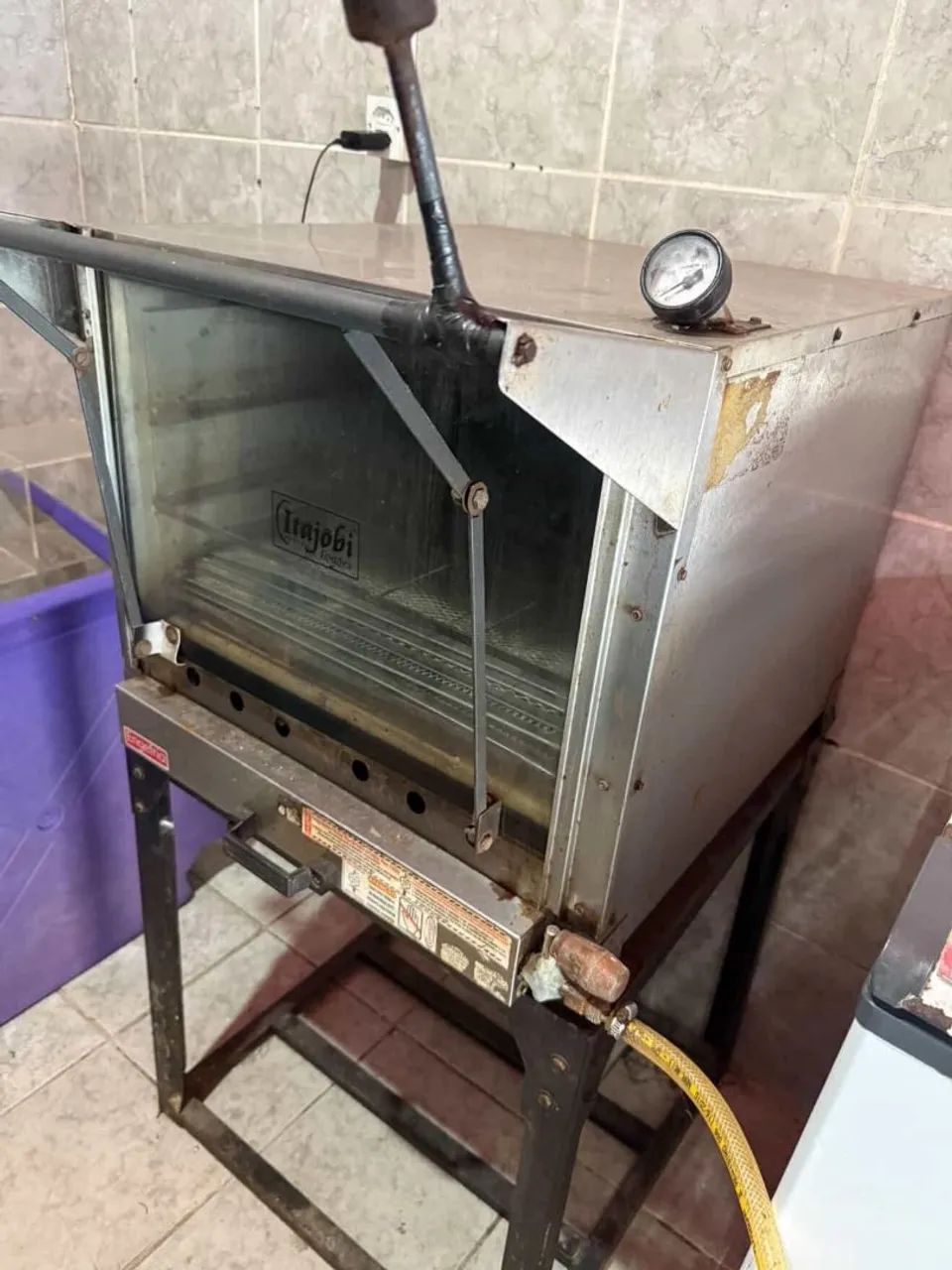 Forno industrial para pizzas e pães 