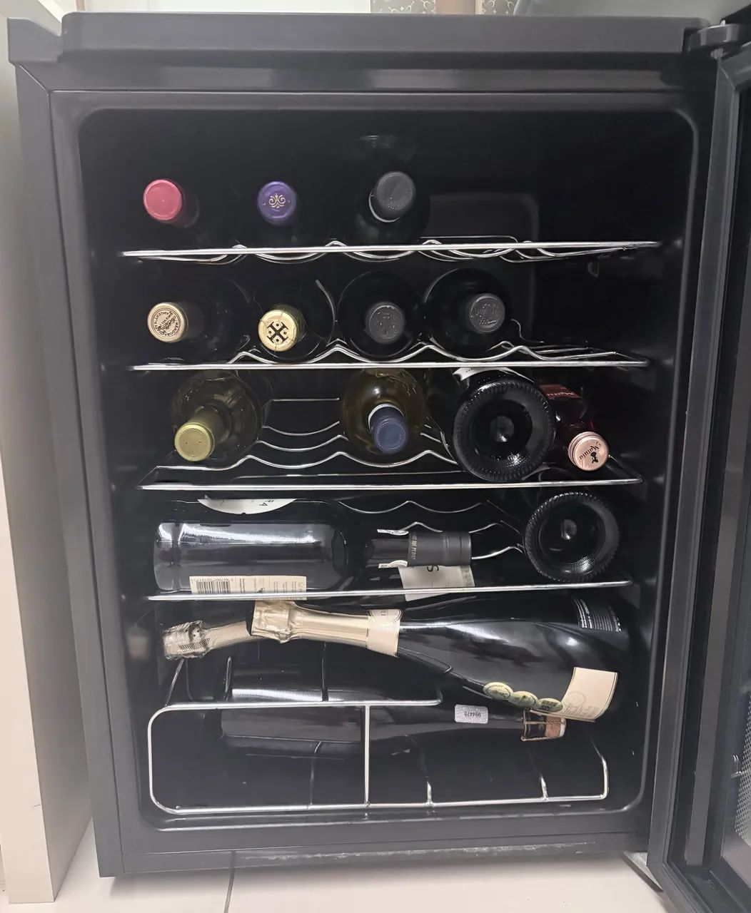 Adega Electrolux 24 Garrafas