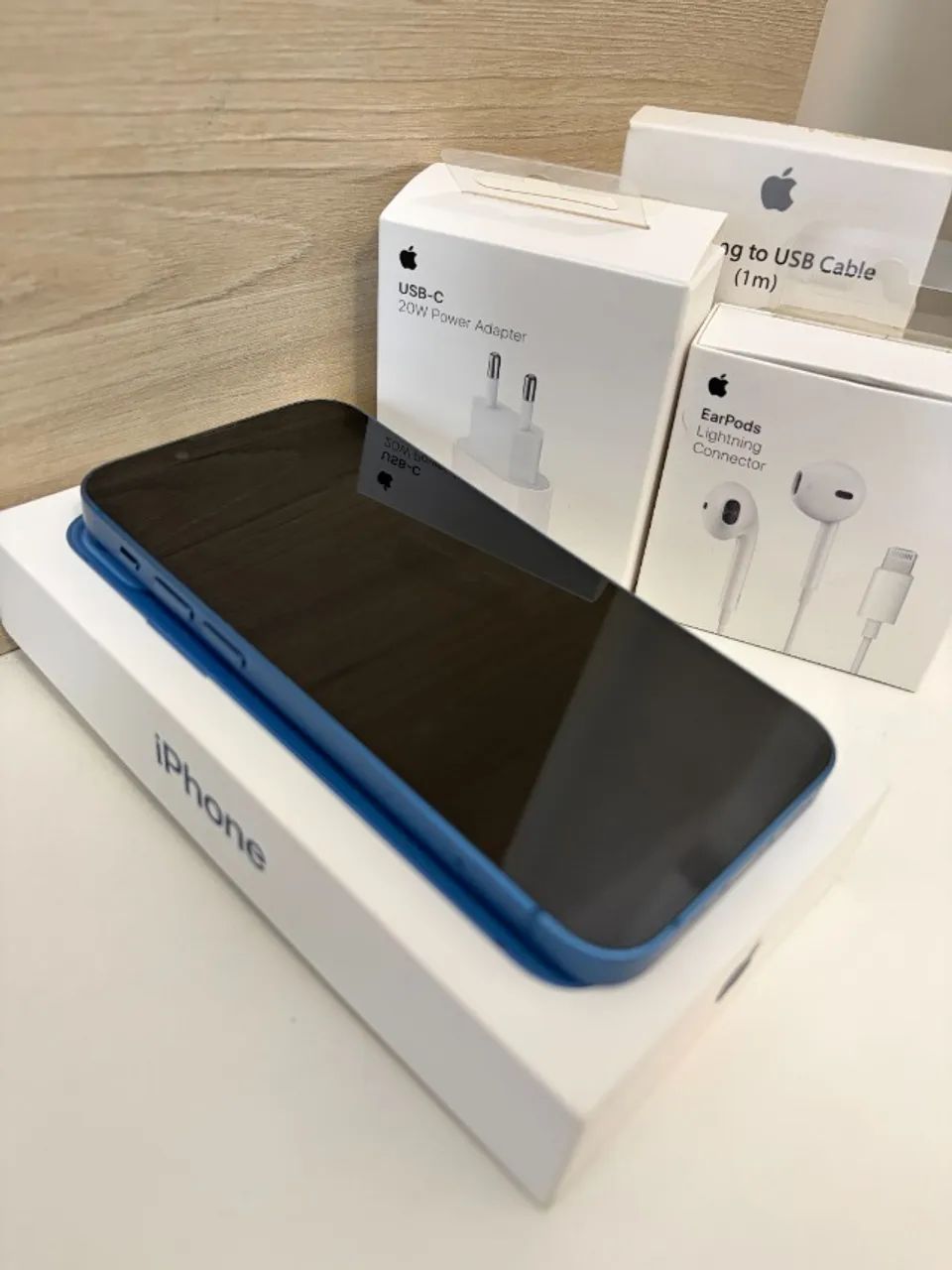iPhone 13 mini na caixa - Celulares e Smartphones - Centro