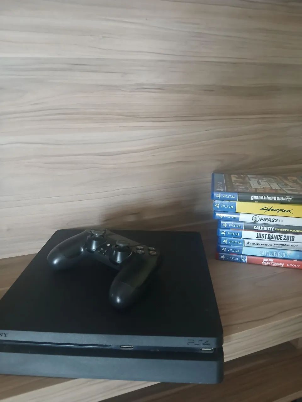 Vende-se PS4 - Foto 2