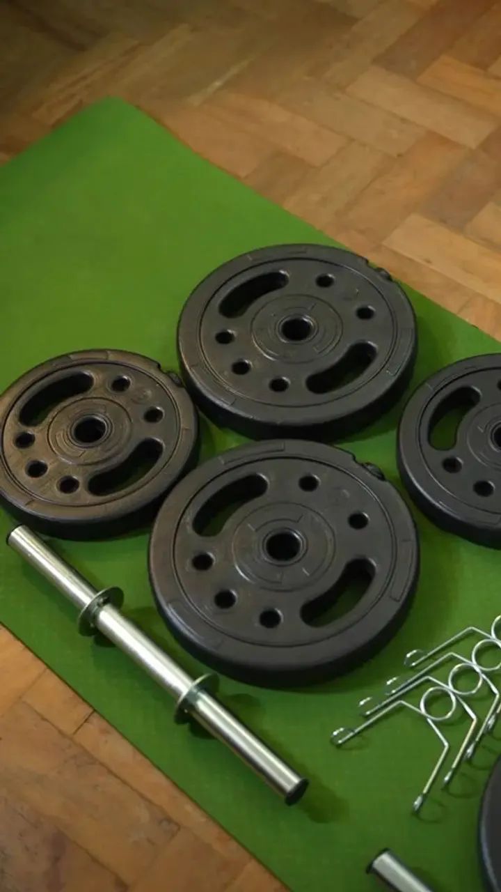 Kit 60kg Kenkorp barras e anilhas  - Foto 2