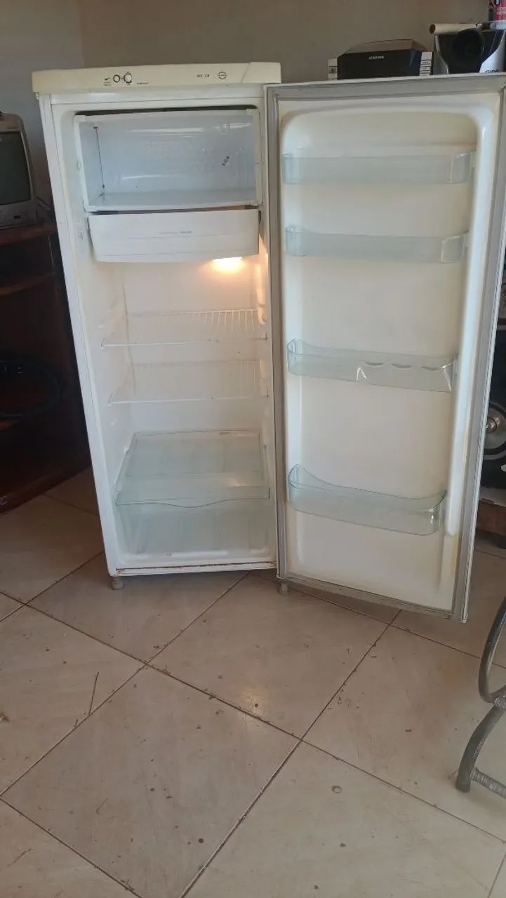 Geladeira funciona perfeitamente  - Foto 3