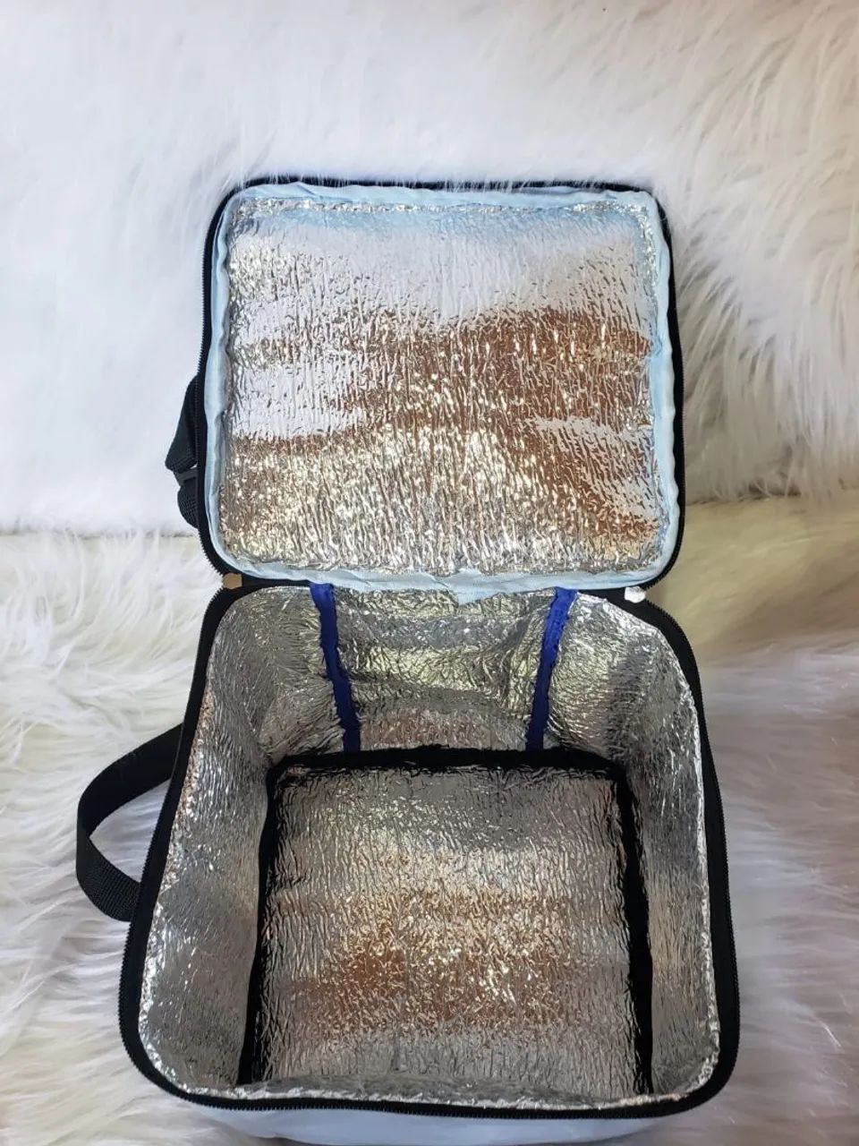 Bolsa térmica ótima para condicionar seus produtos 