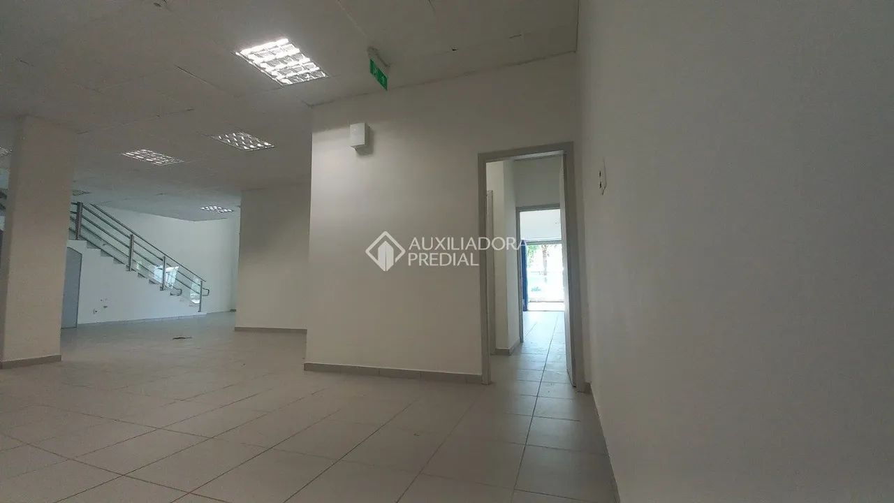 Loja Comercial | 300 m² | 4 Banheiros | Higienópolis | Porto Alegre - Foto 4