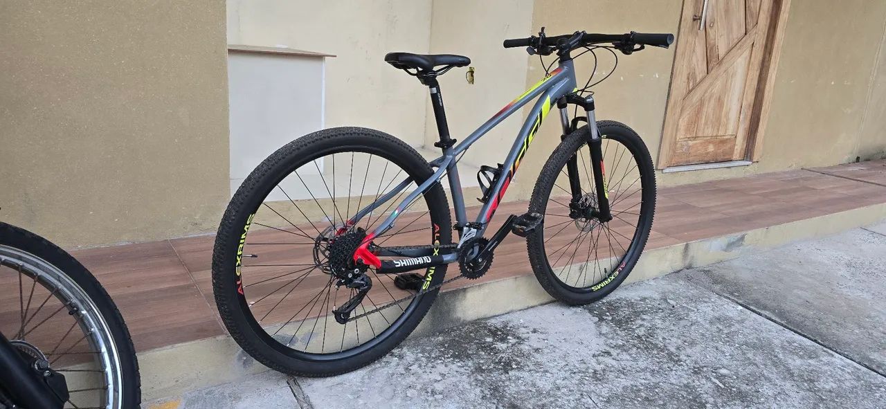 Vendo bicicleta Oggi Big Wheel 7.0 - Foto 3