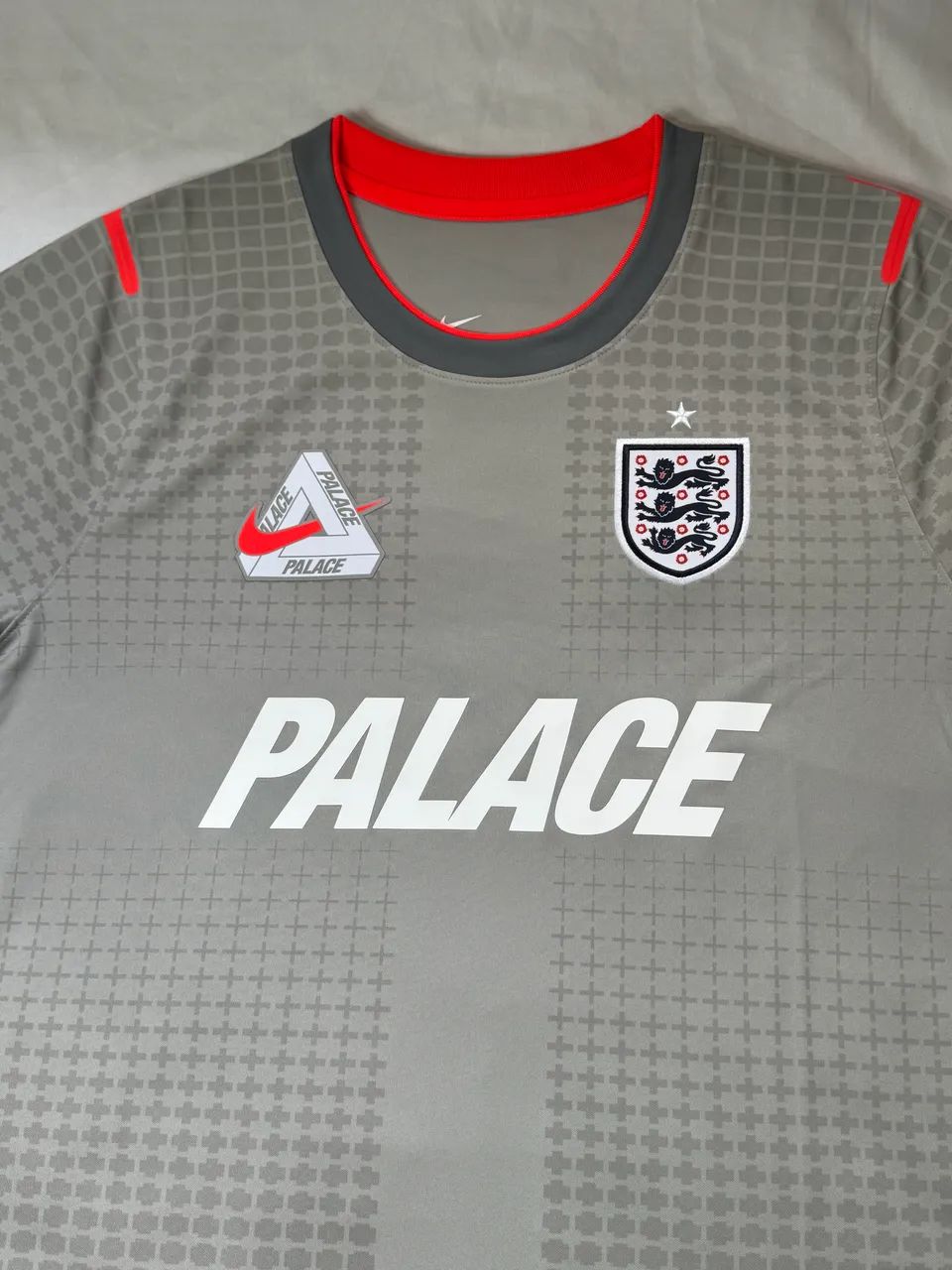 Palace x England x Nike Camiseta Dri-Fit Academy Pro Football