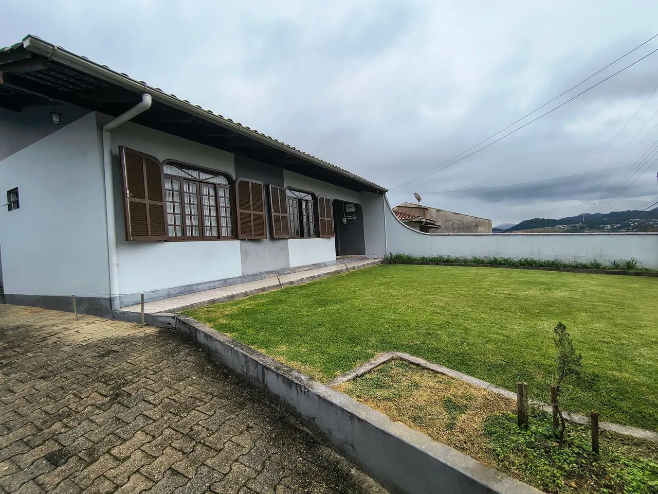 Casa com luz solar instada 