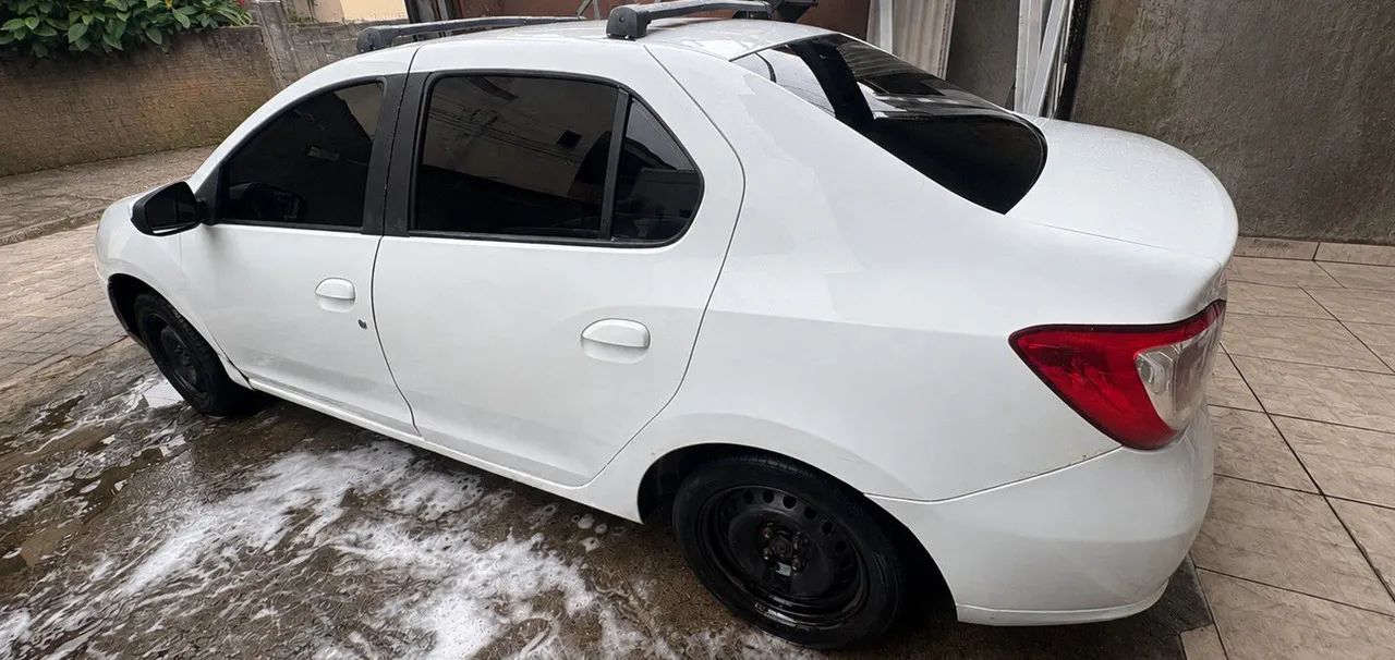 Vendo Logan sedã (Carro) - Foto 4