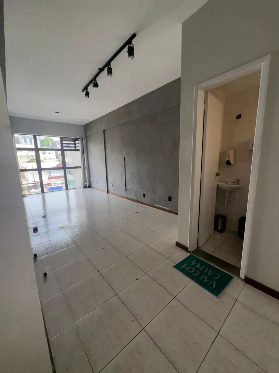 Sala comercial - Ilha Golden Shopping