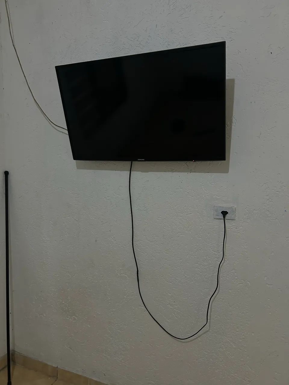TV Samsung LED 32" Slim com Conversor Digital Integrado - Excelente Estado - Foto 3
