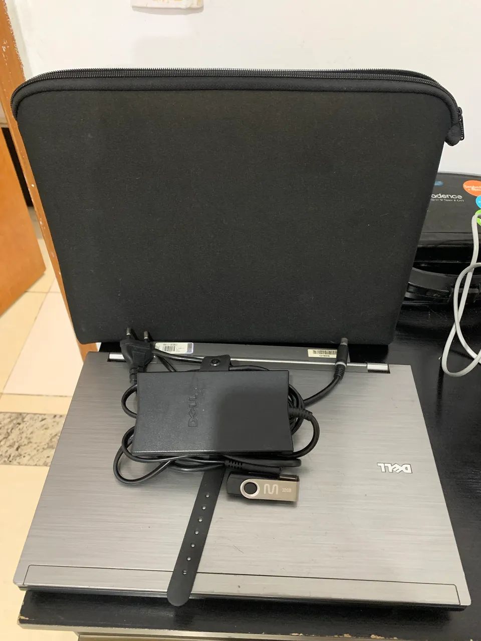 Notebook Dell Latitude E4310 | Intel Core i5 | SSD 240GB | Windows 10 | Kit Completo