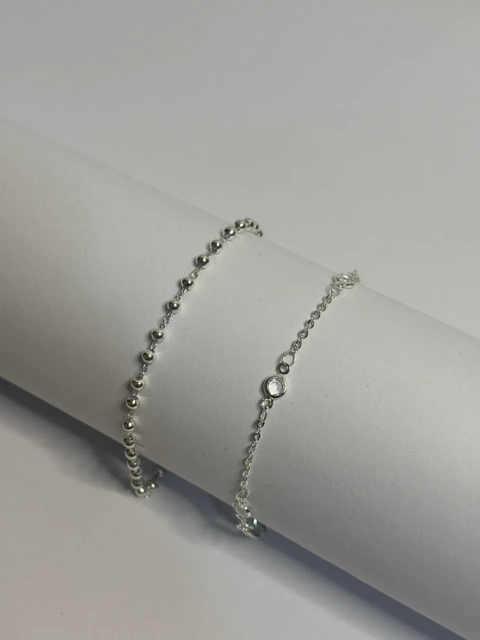 Conjunto com 2 pulseiras banhadas a prata