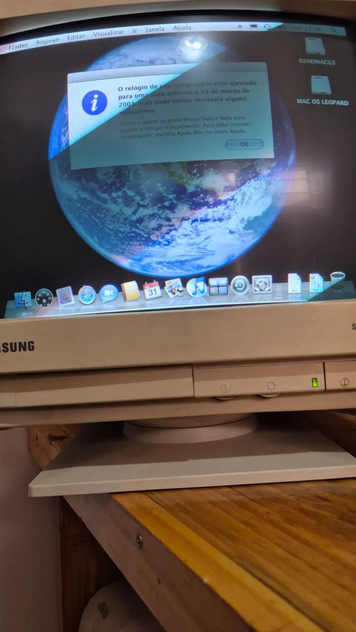 Monitor de tubo CRT Samsung Syncmaster 3 - Foto 2
