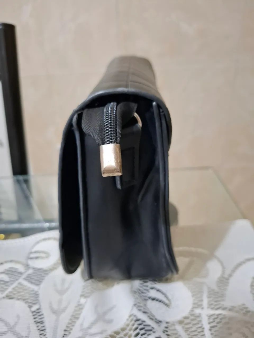 Bolsa de couro preta média - USADO - Foto 2