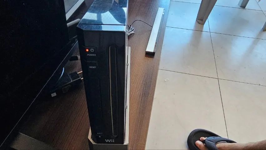 Nintendo Wii + wii motion plus - Foto 5