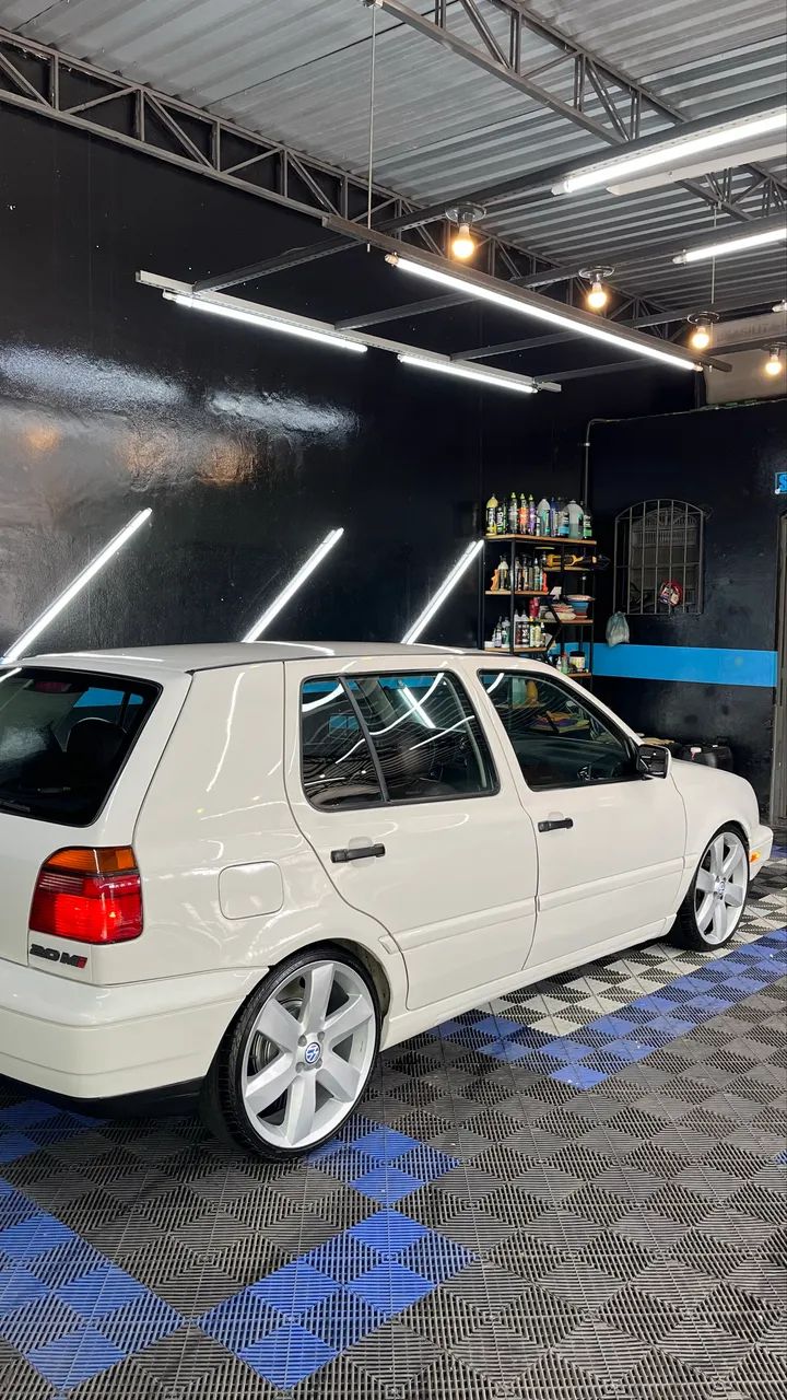 Volkswagen Golf GLX 2.0 4P 1997