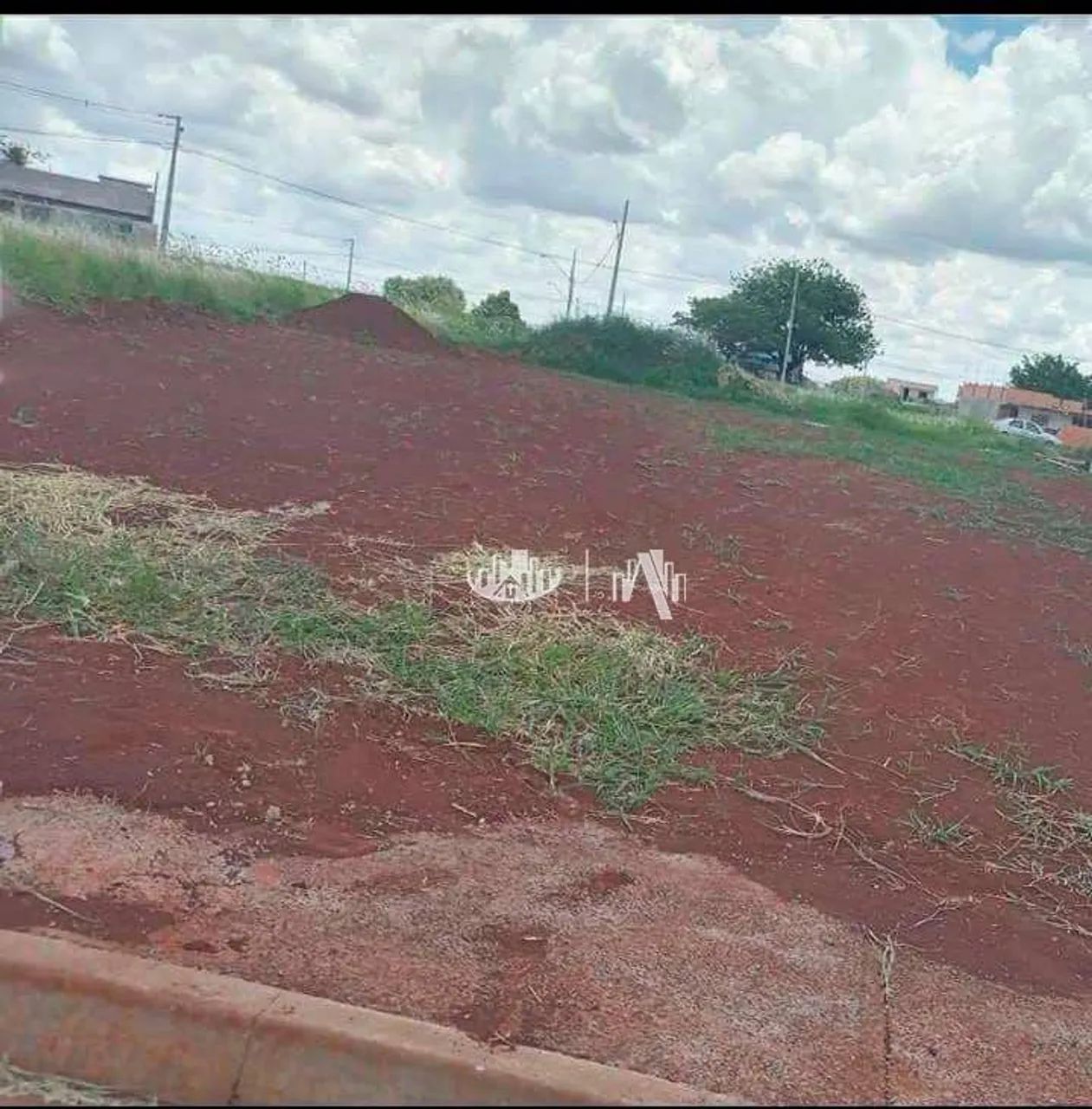 Terreno à venda, 403 m² por R$ 200.000,00 - Jardim Laranjeiras - Londrina/PR