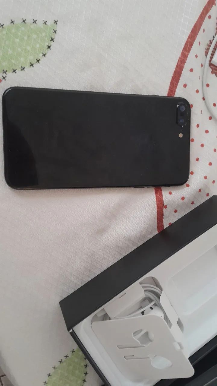 Iphone 7 Plus Jet Black 256gb impecável - Celulares e Smartphones