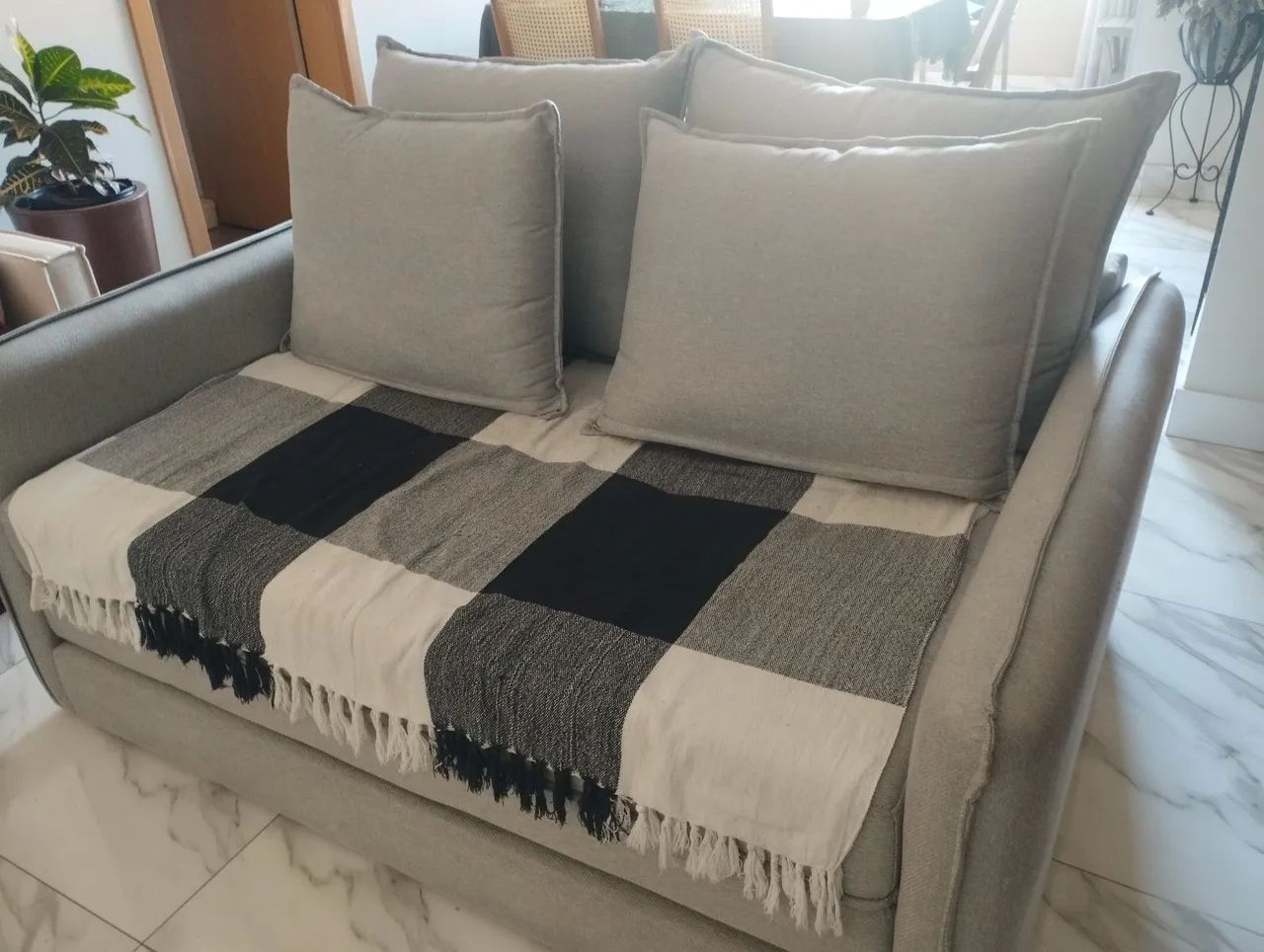 Sofá -Cama novíssimo  - Foto 2