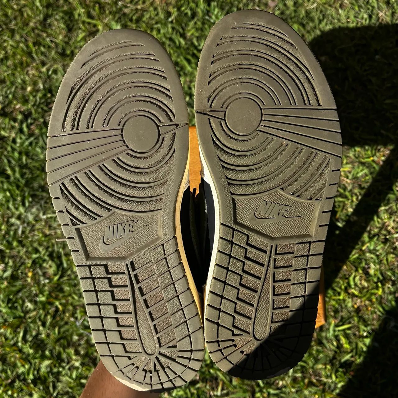 Nike Travis Scott Olive tamanho 40 - Foto 5