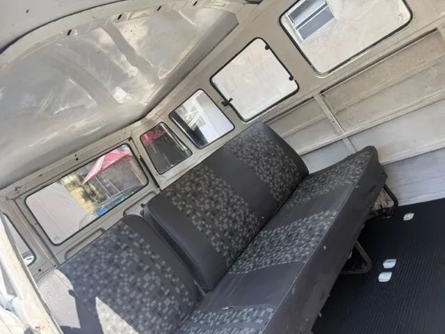 Volkswagen Kombi Standard/ Luxo/ Série Prata, foto 6 de 12