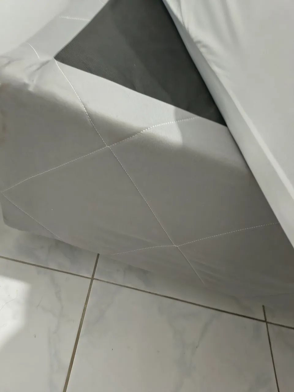Cama Casal Base e o colchão semi ortopédico 