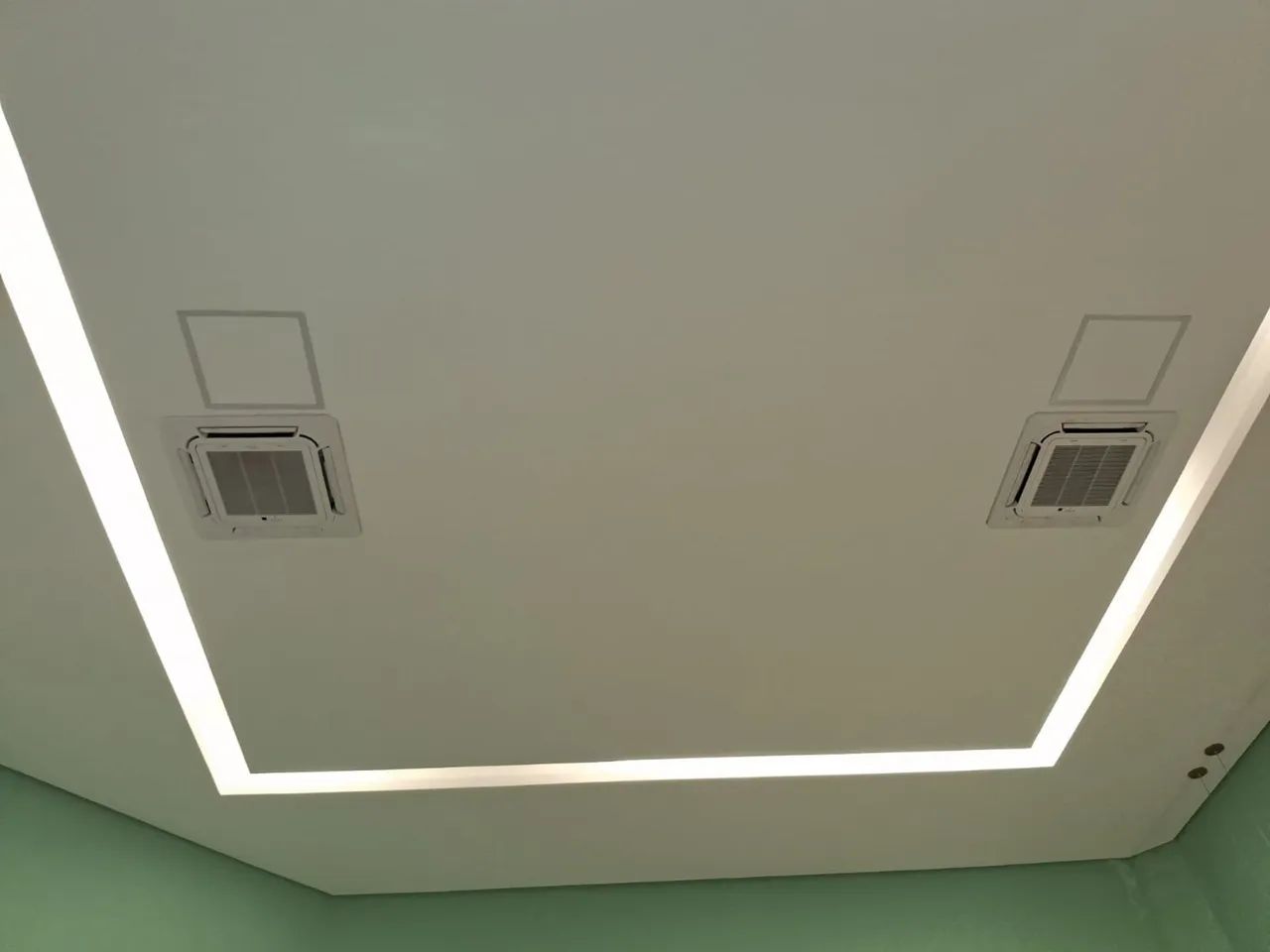 Ar duplo teto midea 18 btus inverter 
