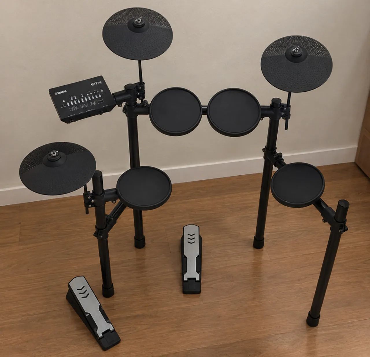 Bateria Eletrônica YAMAHA DTX402k
